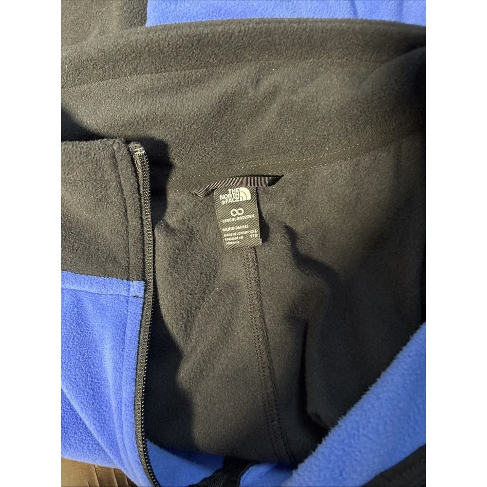 The North Face Men's Polartec 1/2 Zip Pullover Light Blue/Black-XXL